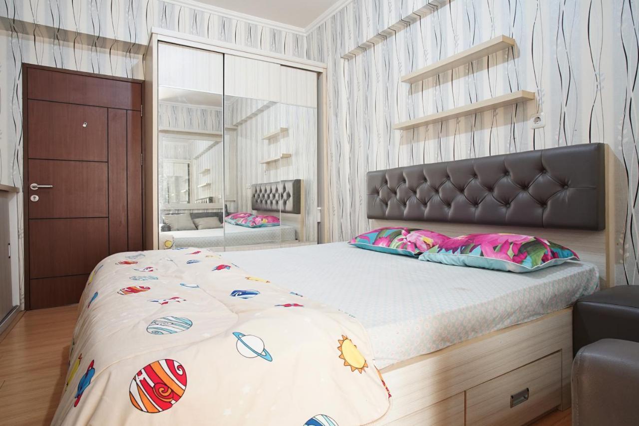 Planet Room Kemang View Бекаси Екстериор снимка