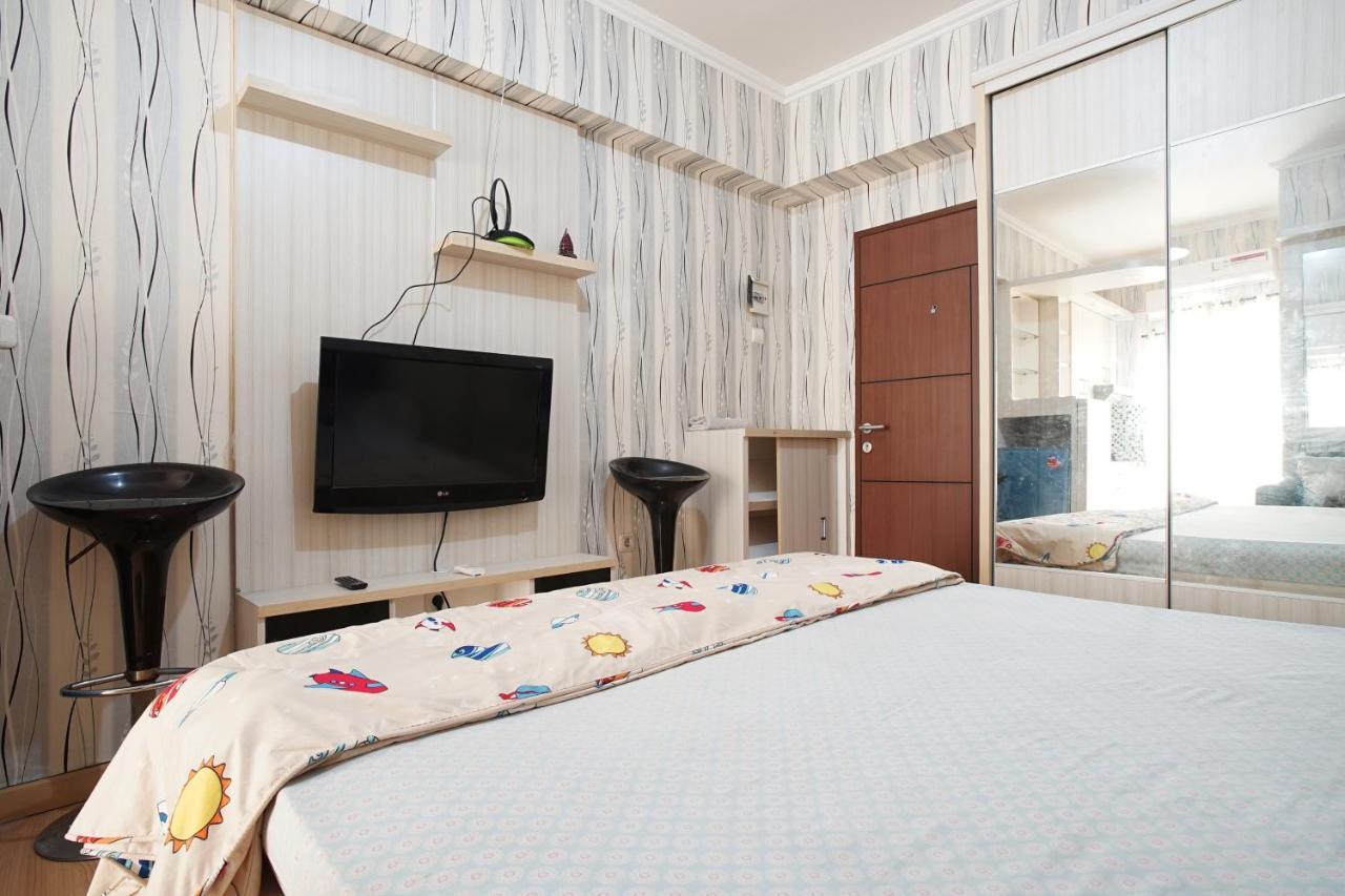 Planet Room Kemang View Бекаси Екстериор снимка