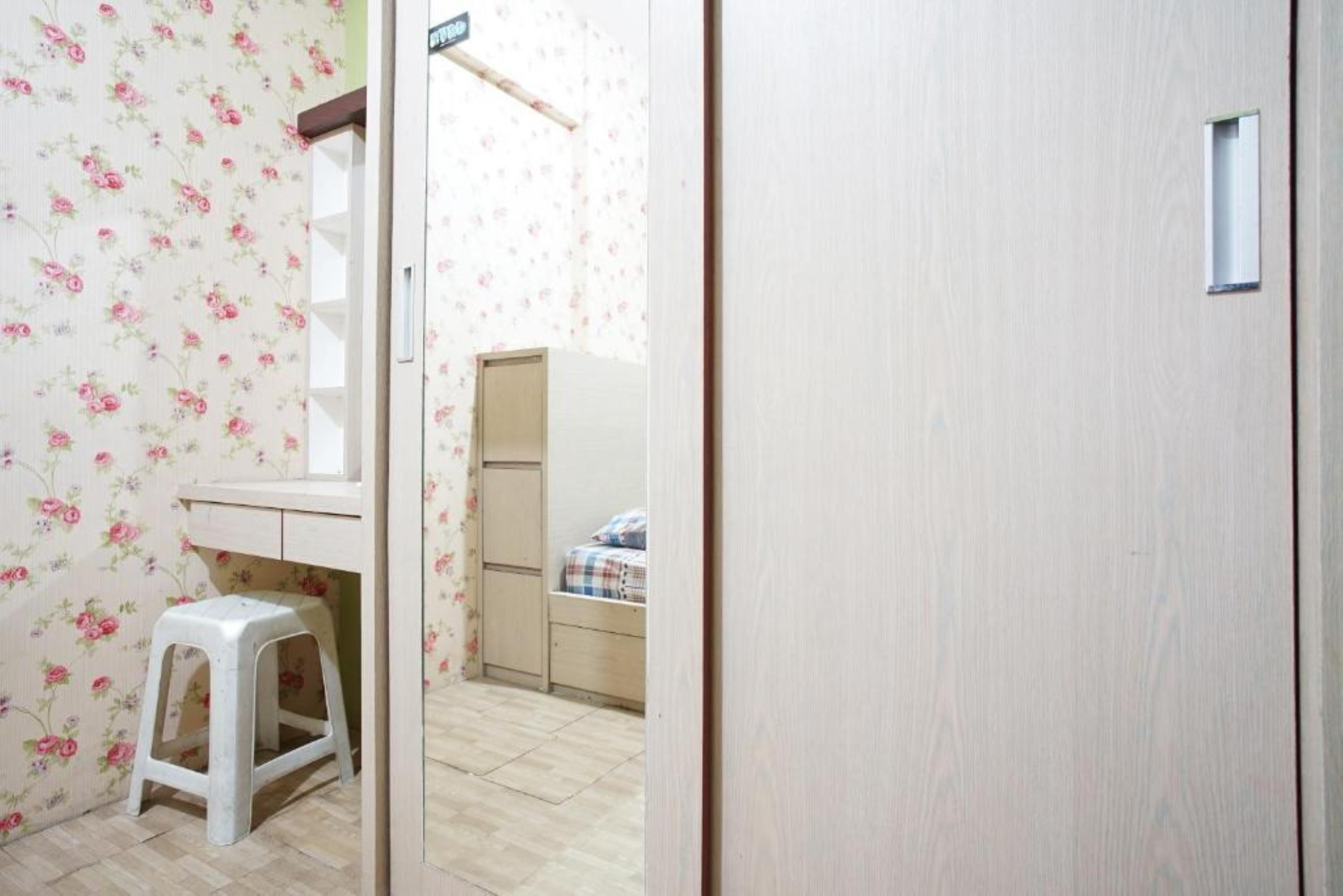 Planet Room Kemang View Бекаси Екстериор снимка